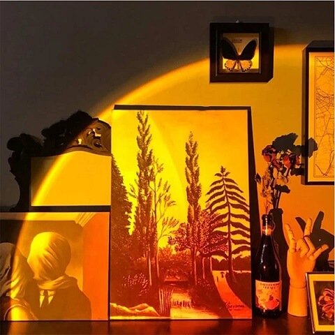 The Mellow Sunset Light Projection Lamp